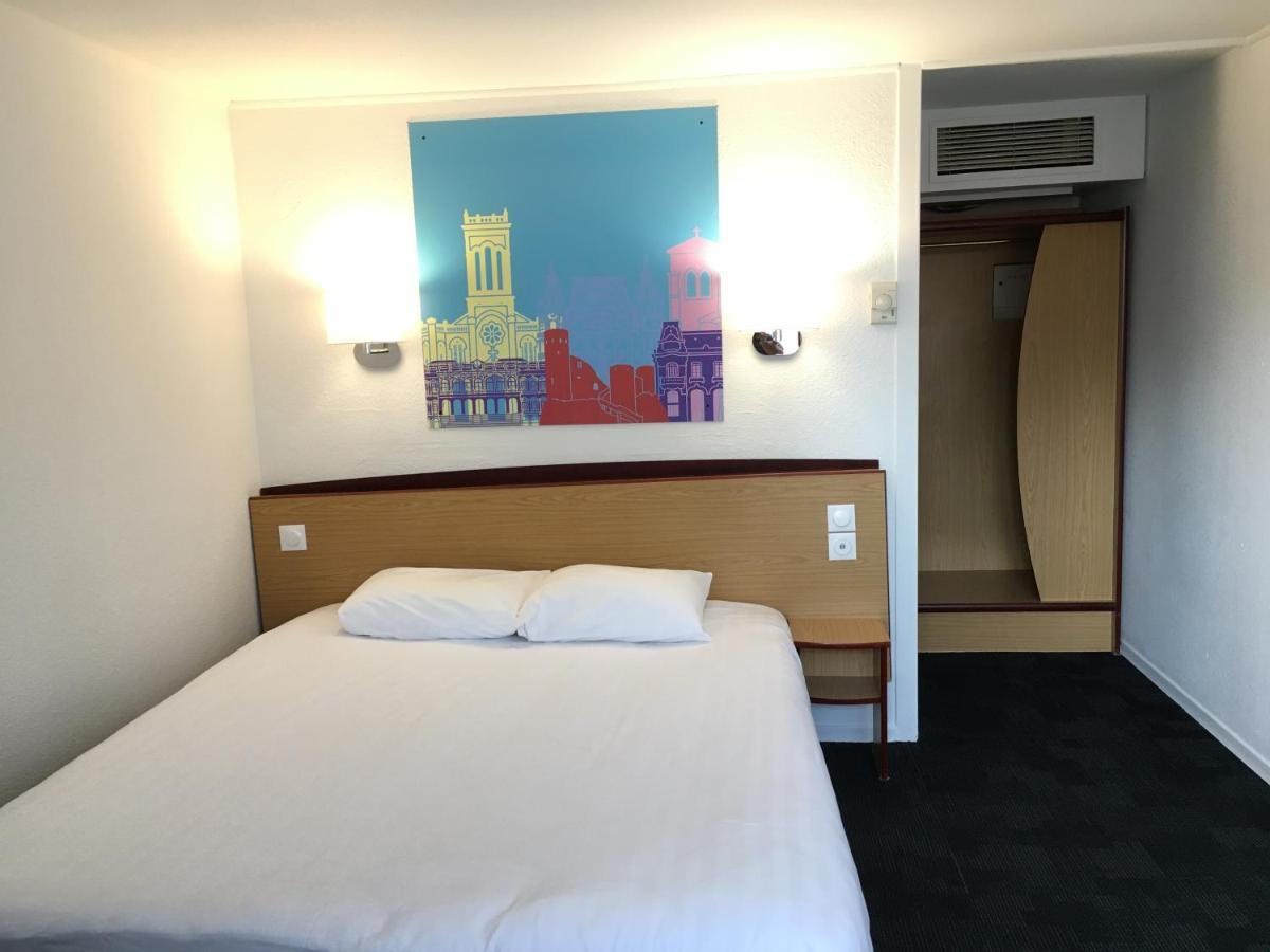 Kyriad Direct Marseille Est La Valentine Ла-Пен-сюр-Ювон Экстерьер фото